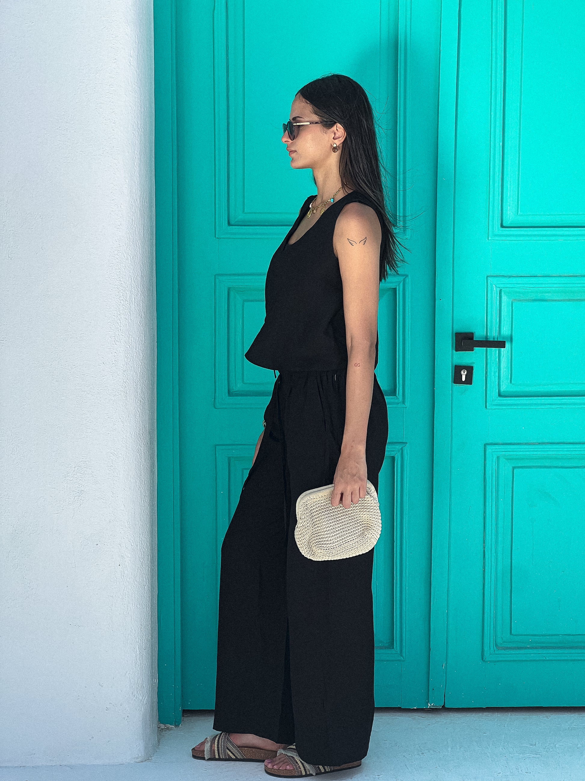 The Sol Linen Set in Black
