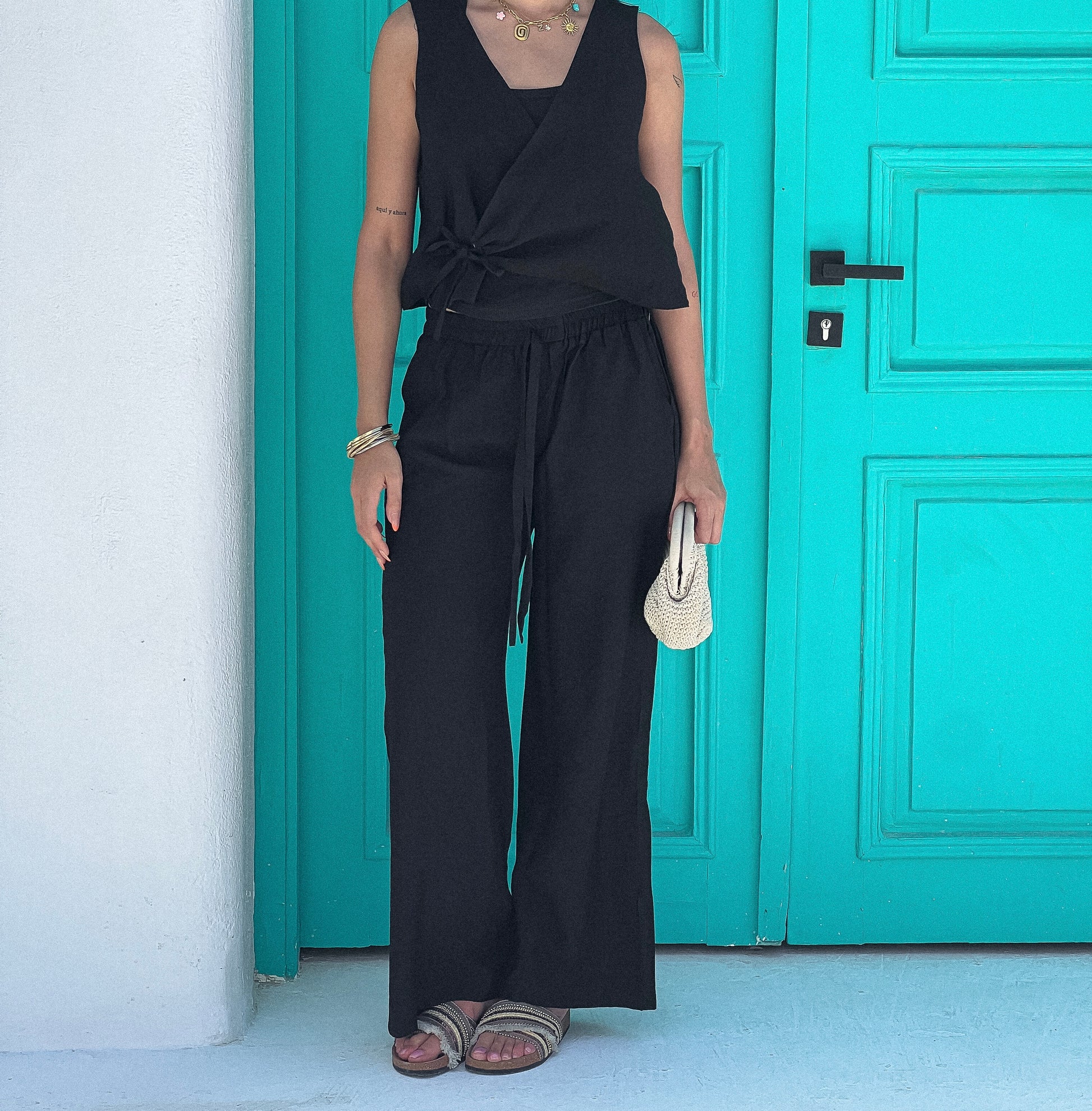 The Sol Linen Pants in Black