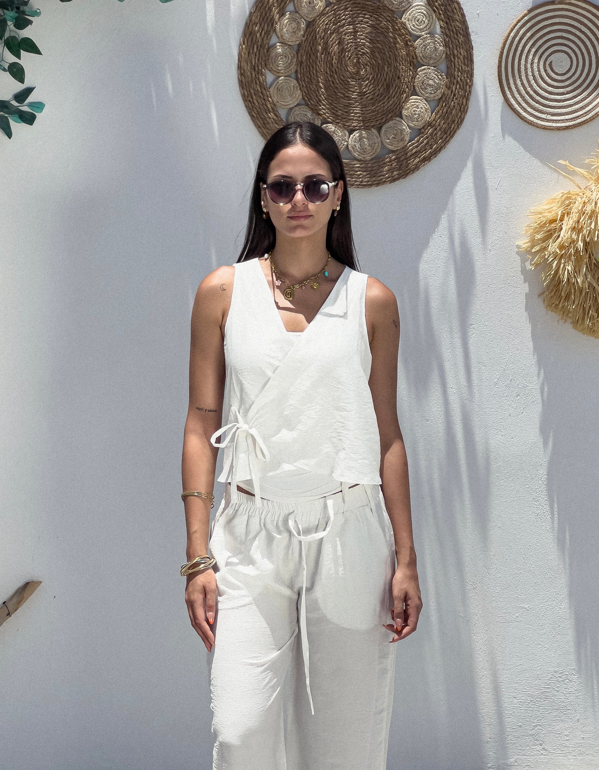 The Sol Linen Top in White