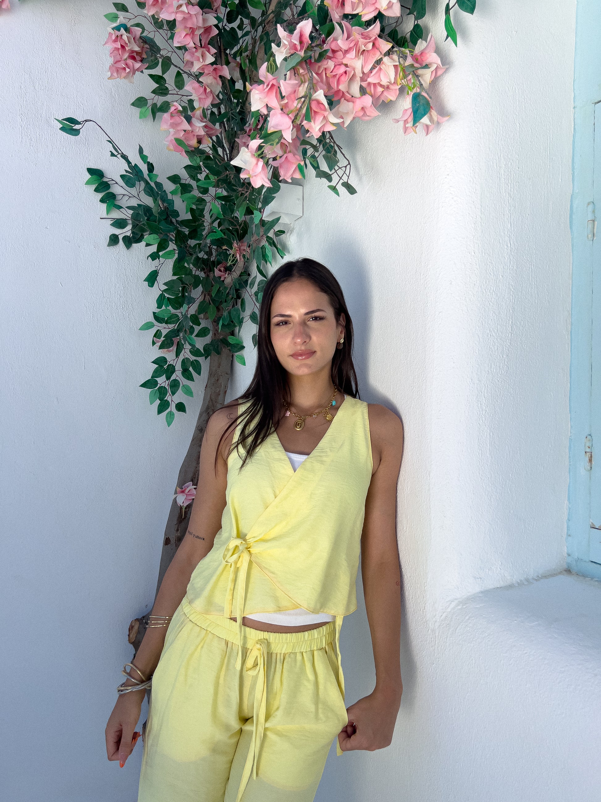 The Sol Linen Top in Butter Yellow